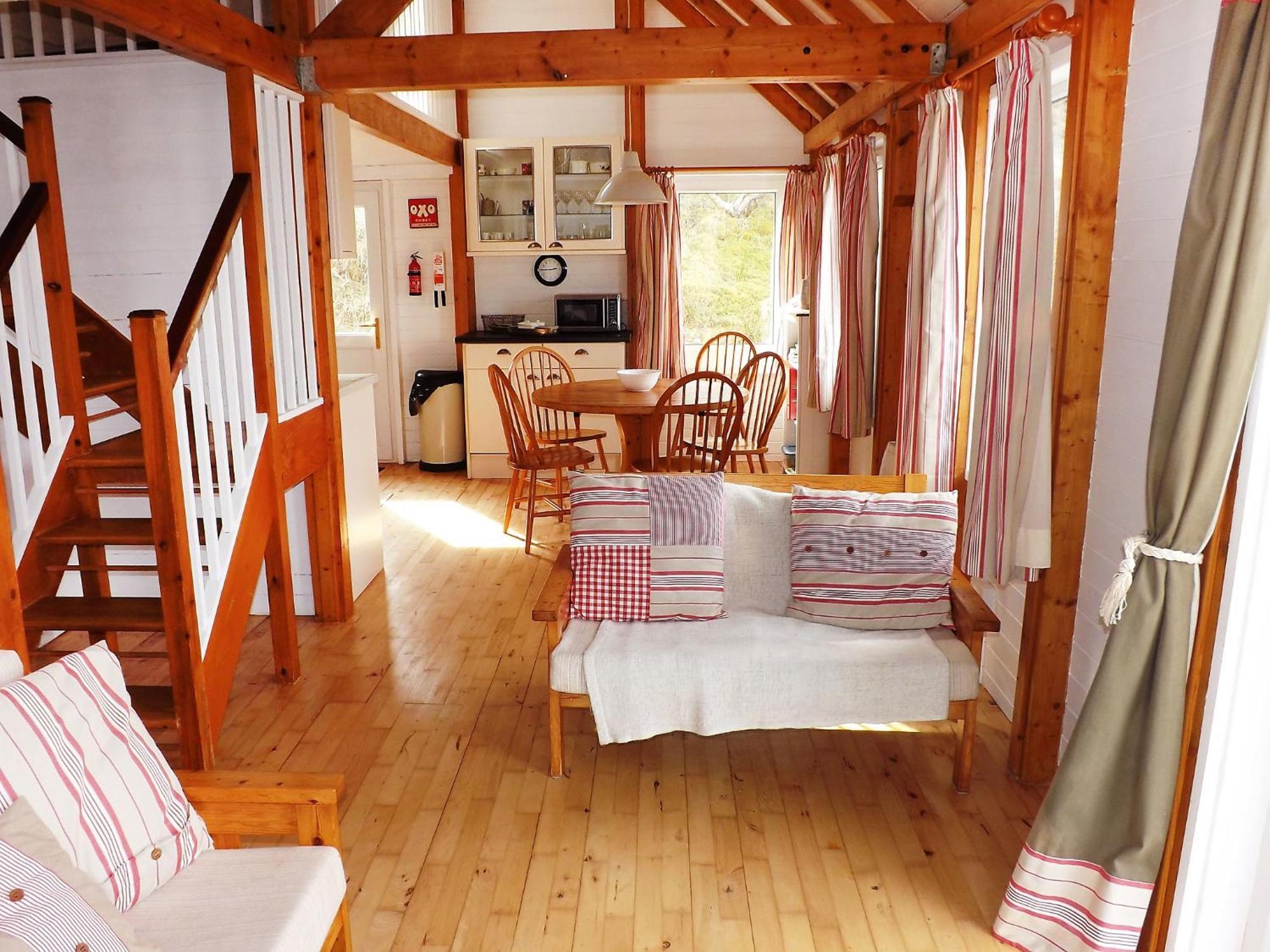 Chalet Mackinnon By Interhome Ord ภายนอก รูปภาพ